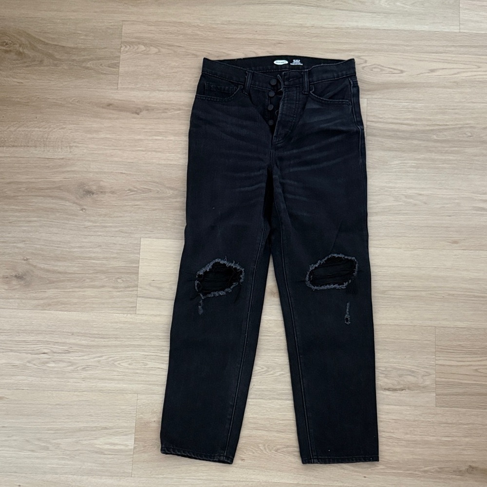 Old Navy Black Distressed Ankle Jeans